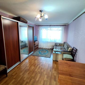 Слобожанська вул., 17