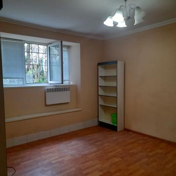 Академіка Андрія Сахарова вул., 28