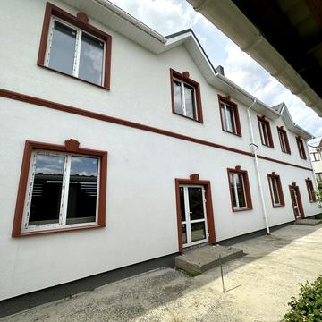 Київська вул.