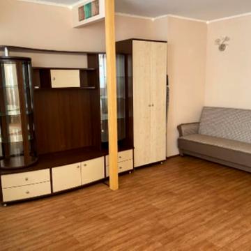 Вартових Неба вул. (Бородинська), 1