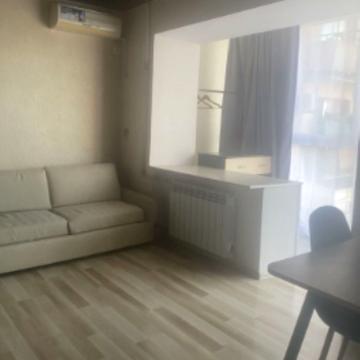 Січеславська Набережна вул., 3