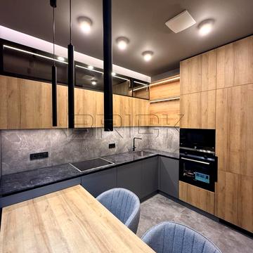 Іоанна Павла II вул. (Патріса Лумумби), (Будинок 2)