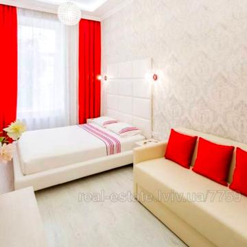 Вічева вул., 5