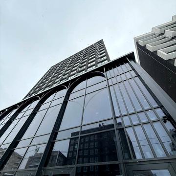 Сонячна вул., (Будинок 1)