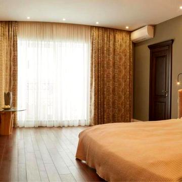 Порічкова вул., 5