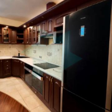 Королеви Єлизавети ІІ вул. (Глинки), 20