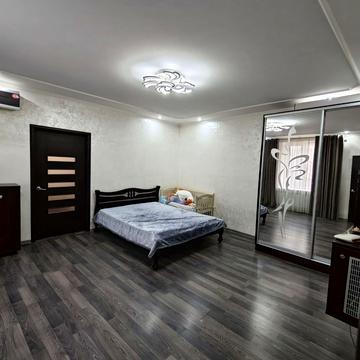 Чорноморського Козацтва вул., 92