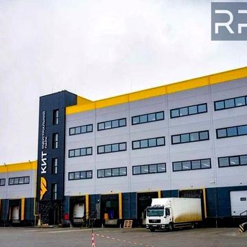 Амосова вул., 4