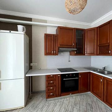 Творча вул., 4