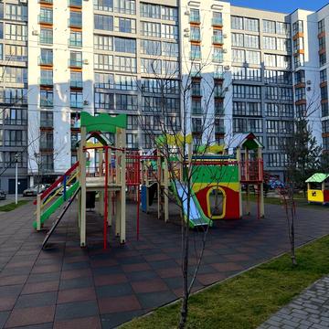 Гетьмана Мазепи вул., 164, к1