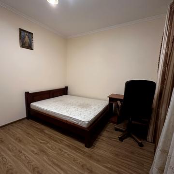 Генерала Тараса Чупринки вул. (Пушкіна), 63