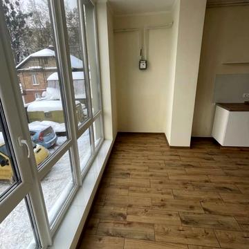 Петра Дорошенка вул., 66а