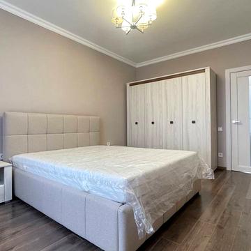 Івана Виговського вул. (Маршала Гречка), 10-Л