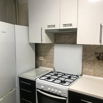 Володимира Висоцького бульв., 6