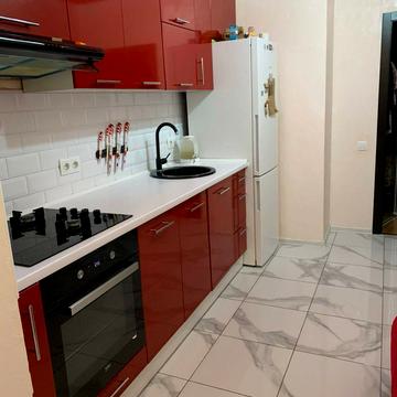 Героїв Небесної Сотні просп., 30