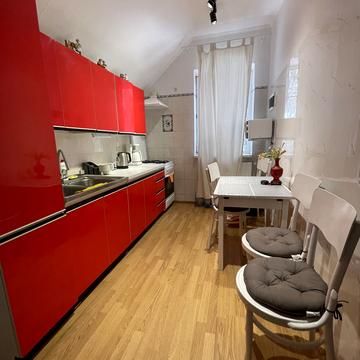 Михайла Котельникова вул., 48