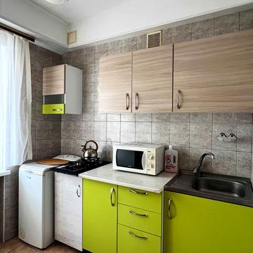 Академіка Білецького вул., 5-Б