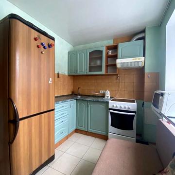 Богдана Хмельницького просп. (Героїв Сталінграда), 110