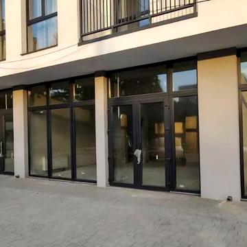 Леоніда Перфецького вул., 6