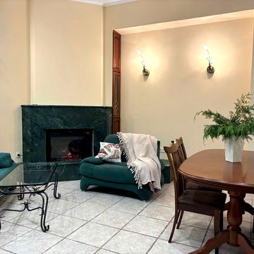 Малопідвальна вул., 4