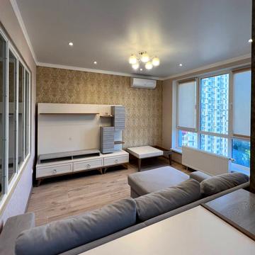 Валерія Лобановського просп. (Червонозоряний), 15/7