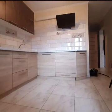 Слави бульв., 12