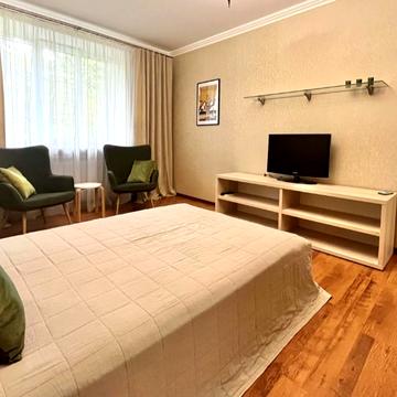 Весніна вул., 7а