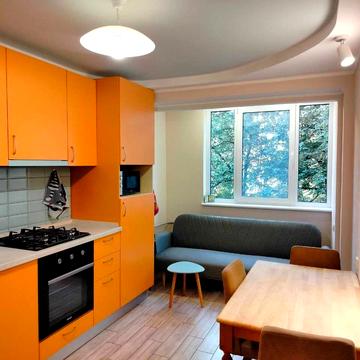 Половецька вул., 14-А