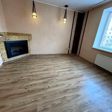 Євгена Чикаленка вул., 59г