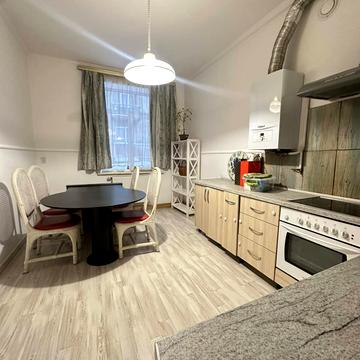 Харківська вул., 16