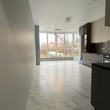 Роксоляни вул., 151