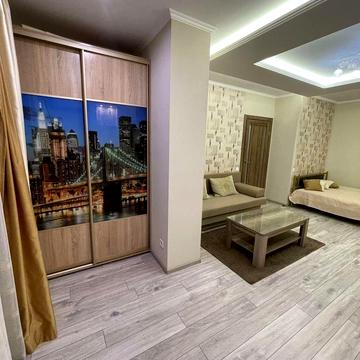 Дніпровська набережна вул., 26-Д