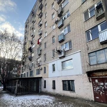 Василя Нікітіна вул., 15