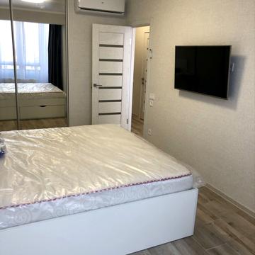 Львівська вул., 15б