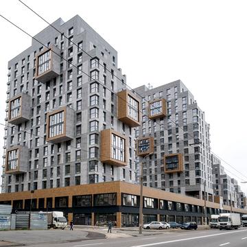 Набережна Перемоги вул., 112-Д