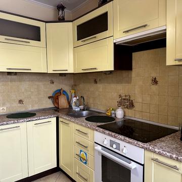 Юрія Липи вул., 35