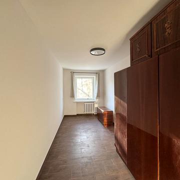 Академіка Андрія Сахарова вул., 50