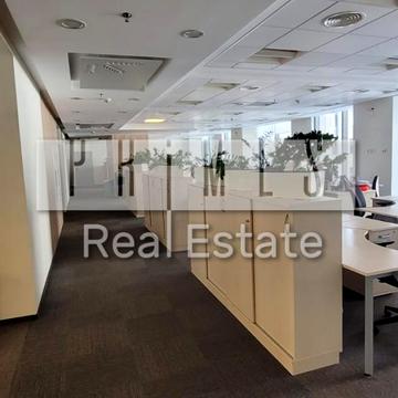 Велика Васильківська вул. (Червоноармійська), 100