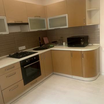 Євгена Чикаленка вул., 59е