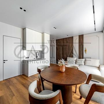 Василя Тютюнника вул. (Анрі Барбюса), 37/1