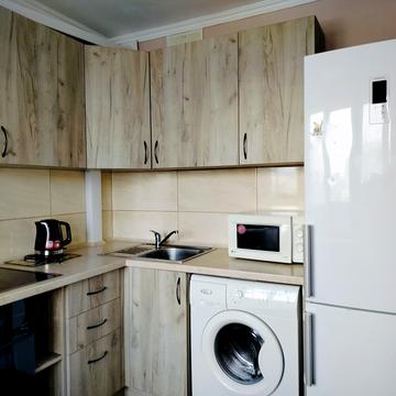 Академіка Корольова просп., 12-А