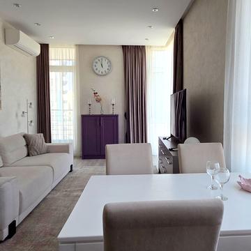 Джона Маккейна вул. (Івана Кудрі), 7