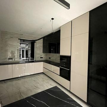 Соловїна вул., 1