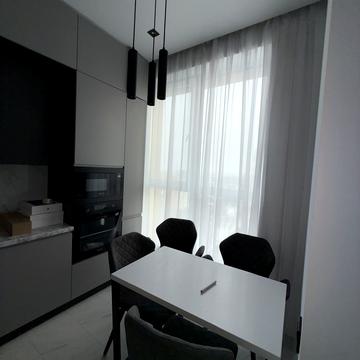 Зоряний бульв., 1м