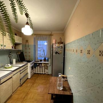 Водопровідна вул., 43