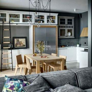 Гоголівська вул., 14