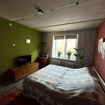 Василя Симоненка вул. (), 10