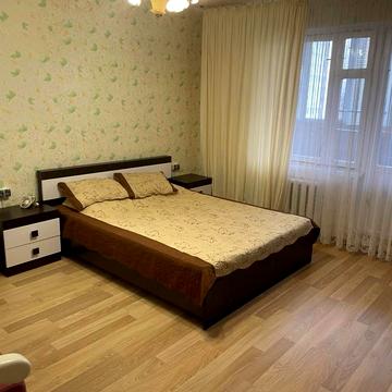 Євгена Чикаленка вул., 50/1