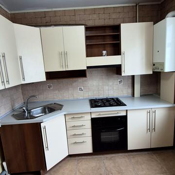 Василя Стуса вул., 45