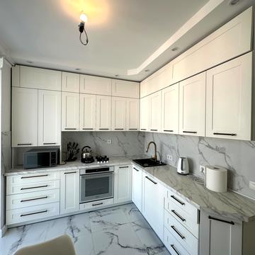 Богдана Хмельницького  вул., 230а